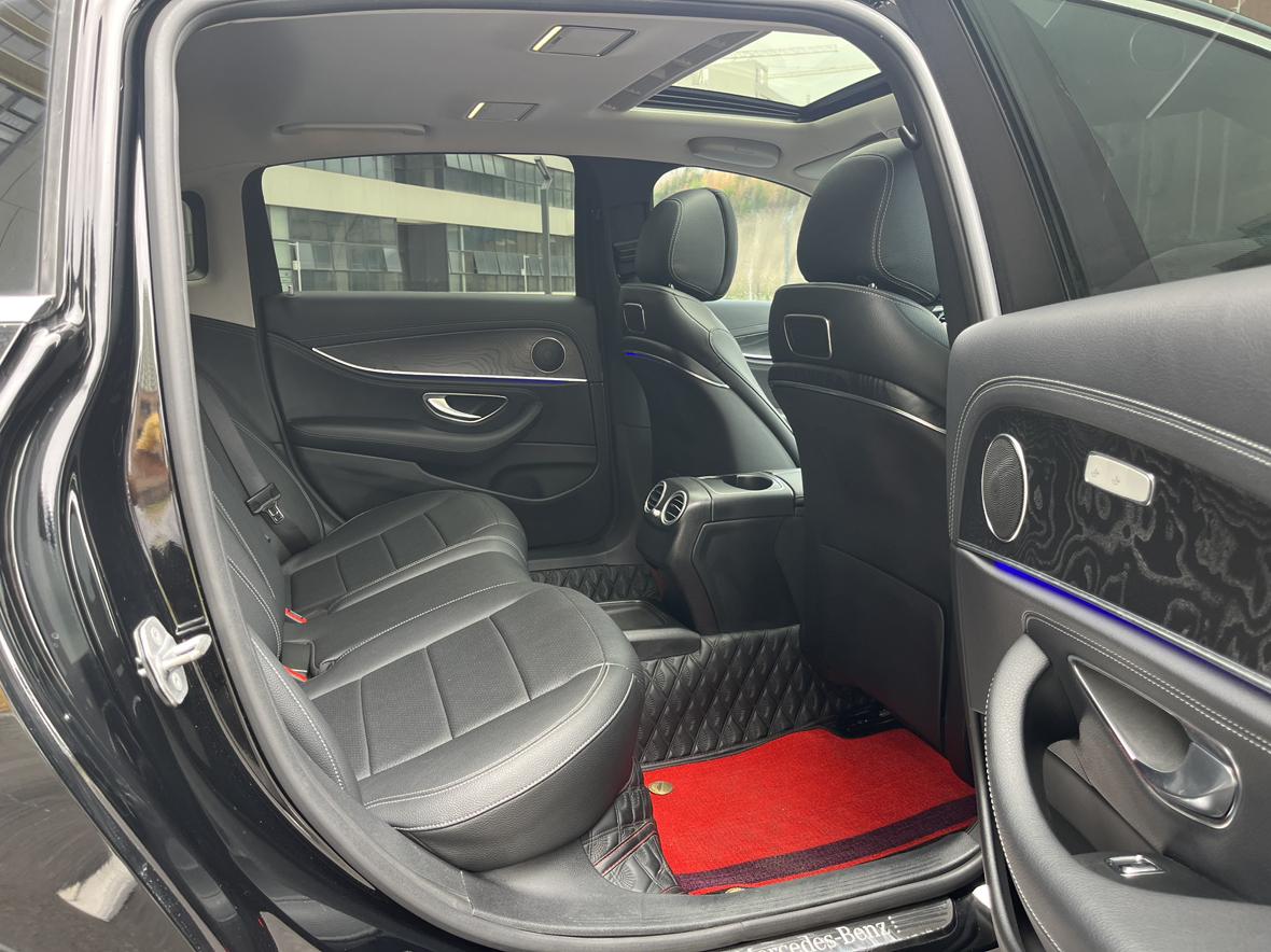 Mercedes-Benz E-Class 2018 thumb 8