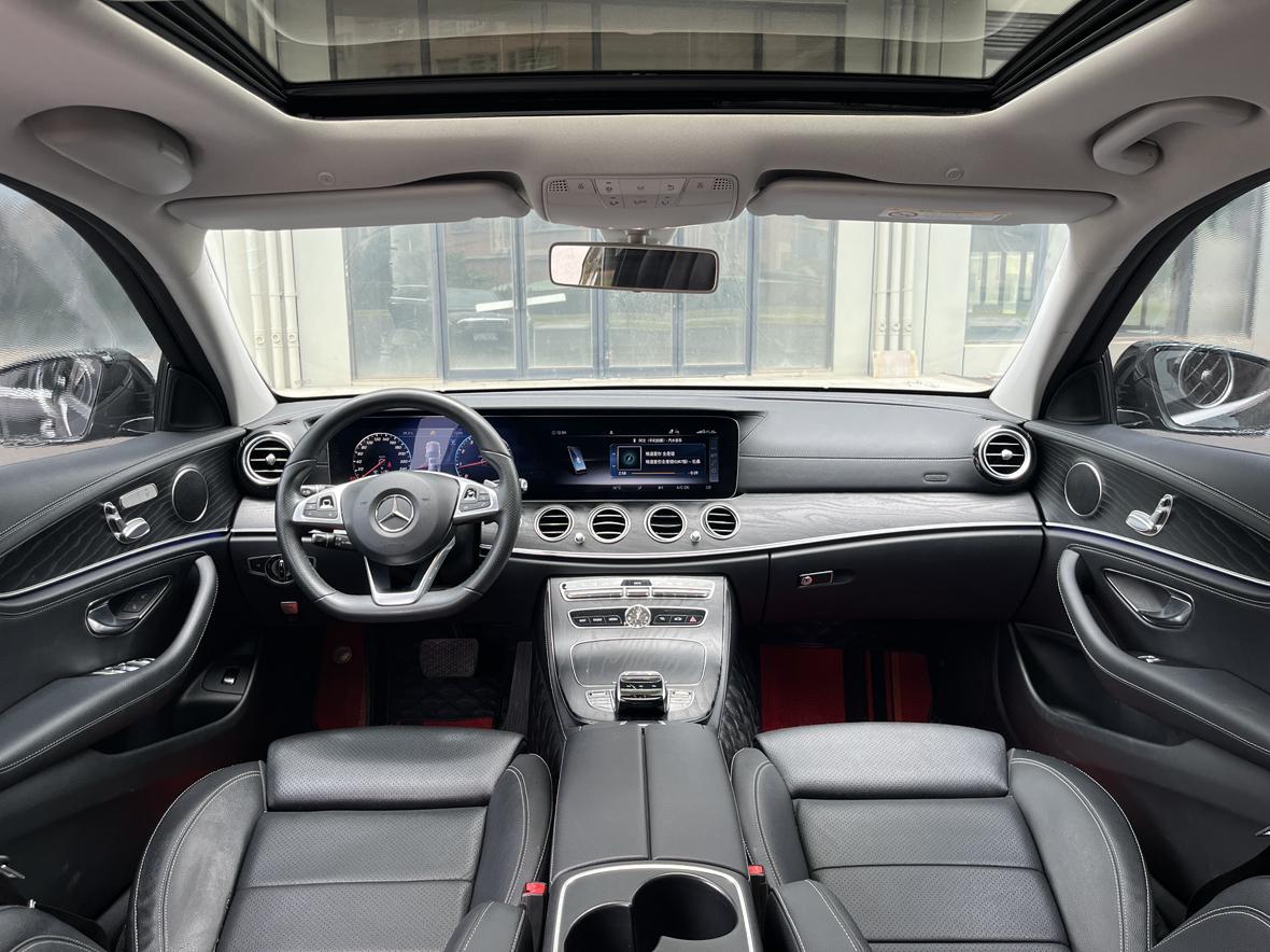 Mercedes-Benz E-Class 2018 thumb 9