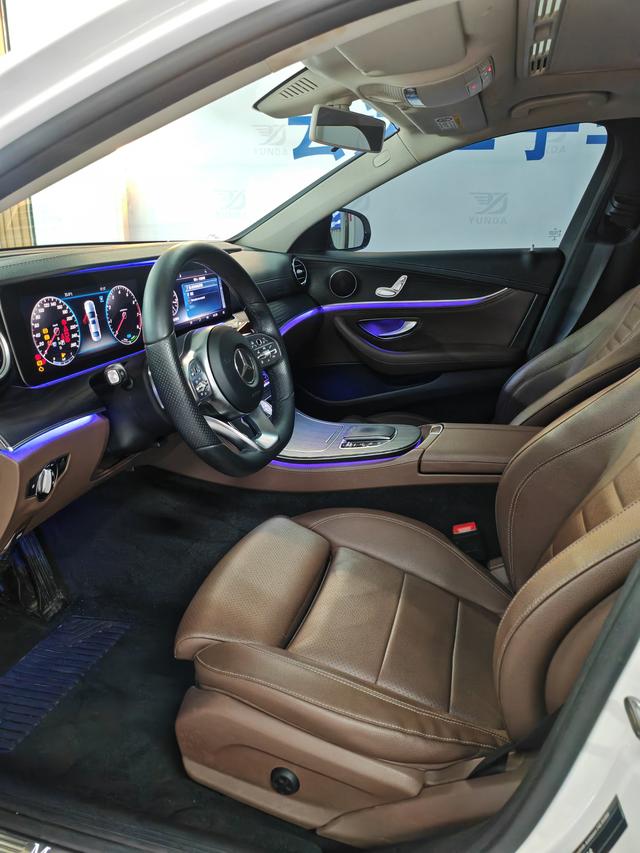 Mercedes-Benz E-Class 2019 thumb 8