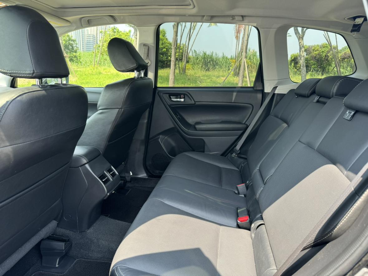 Subaru Forester 2016 thumb 12