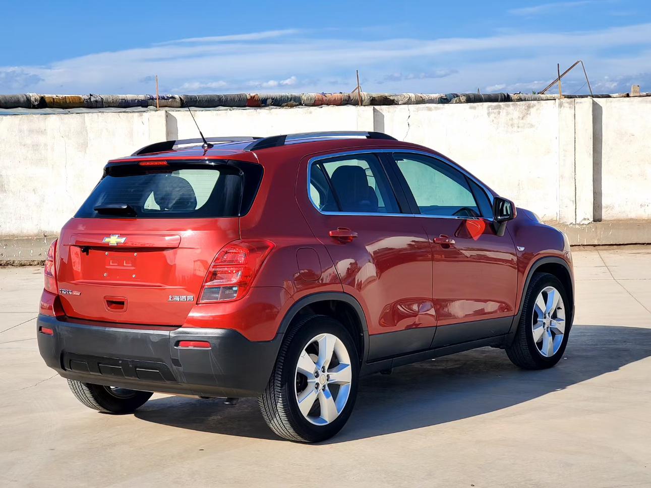 Chevrolet Tracker 2015 thumb 4
