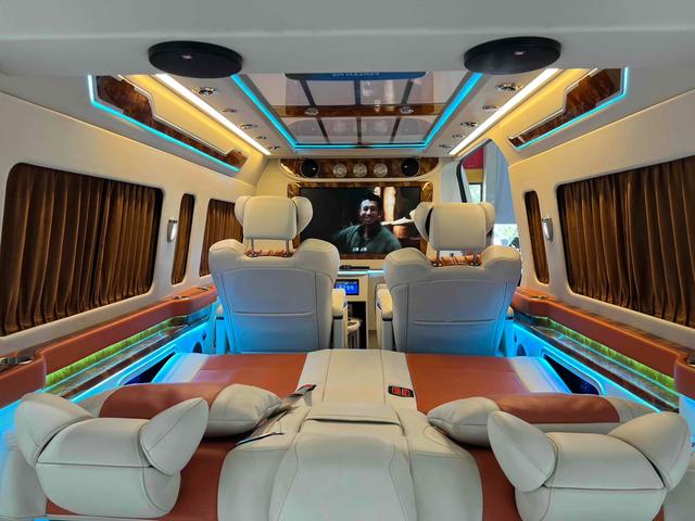 Toyota HiAce 2022 thumb 11