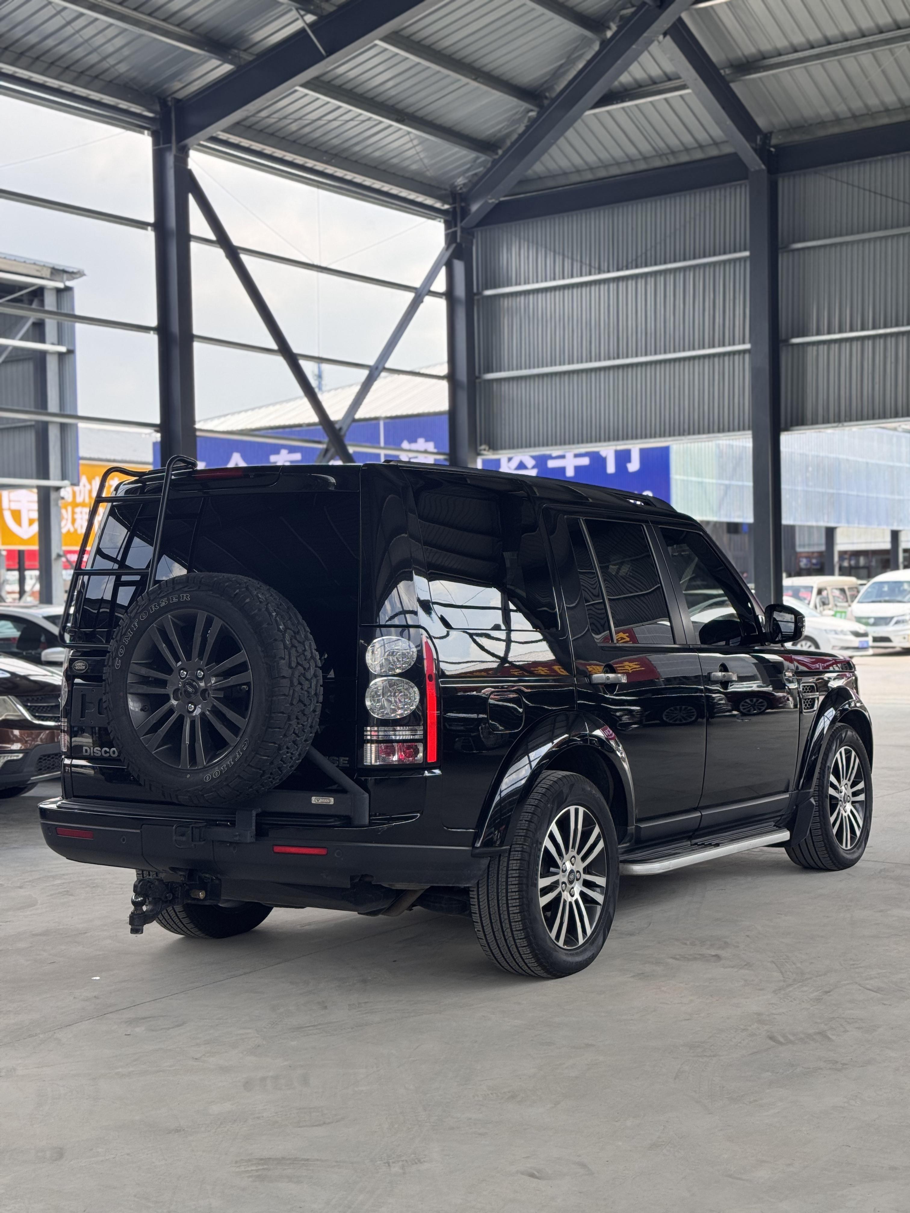 Land Rover Discovery 2016 thumb 4