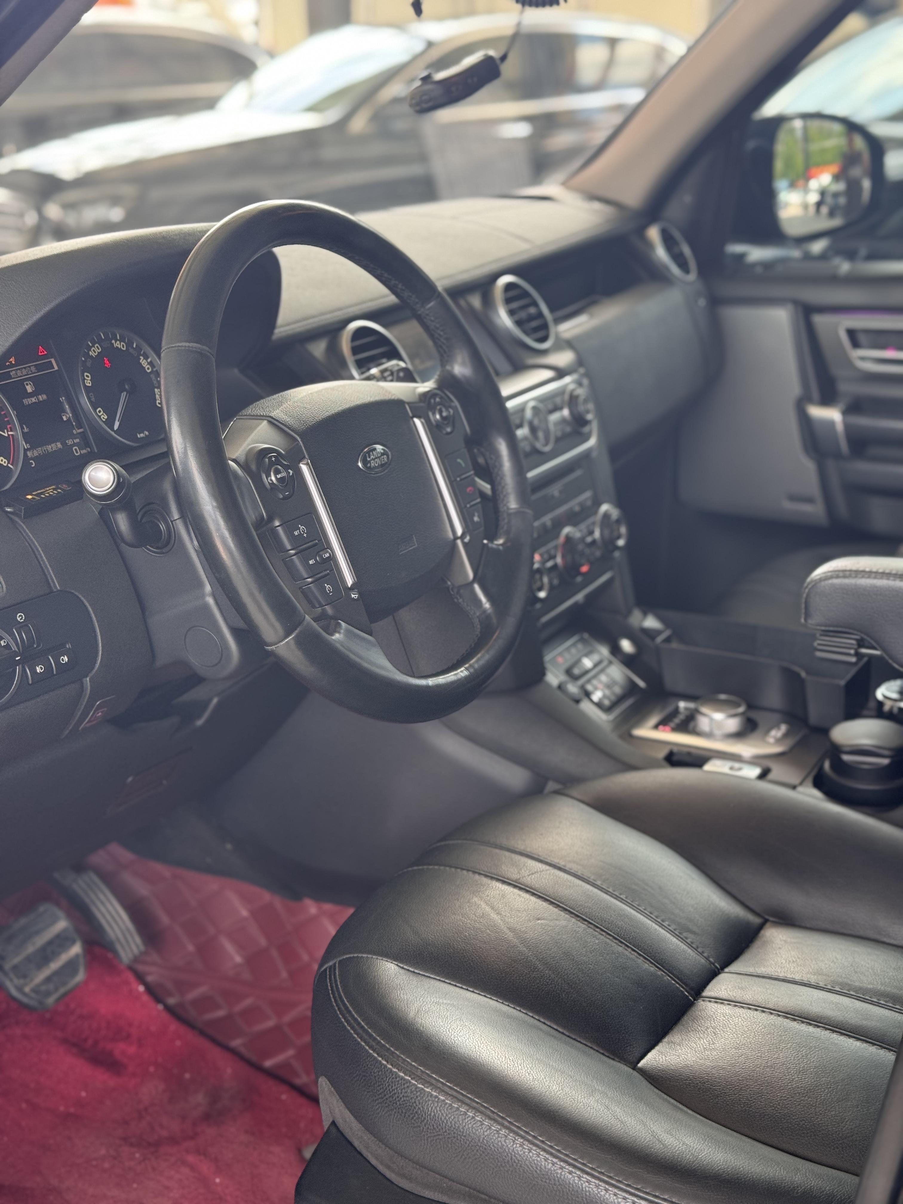 Land Rover Discovery 2016 thumb 5