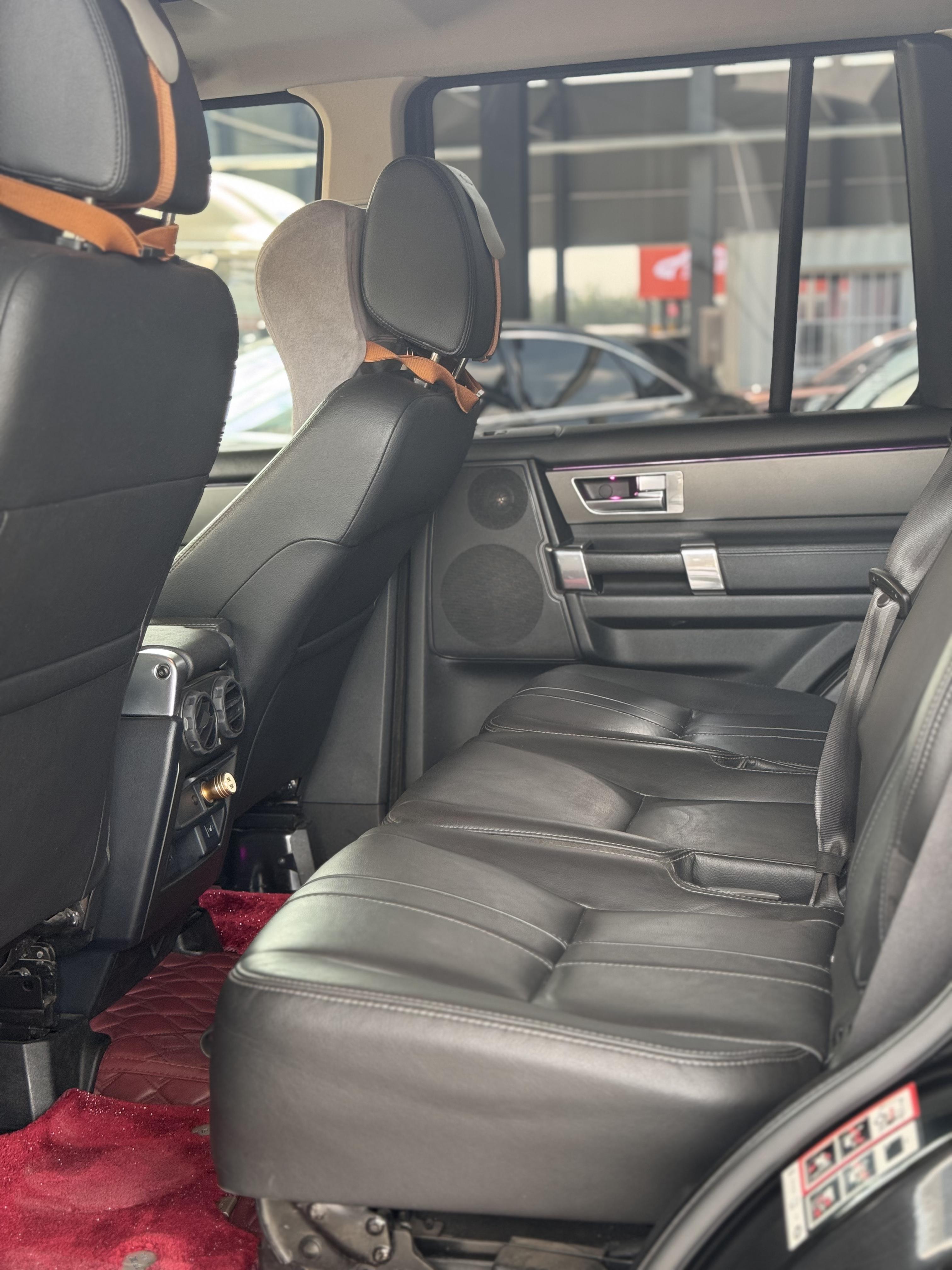 Land Rover Discovery 2016 thumb 9