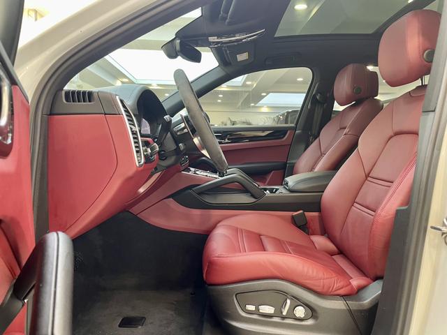 Porsche Cayenne 2019 thumb 5