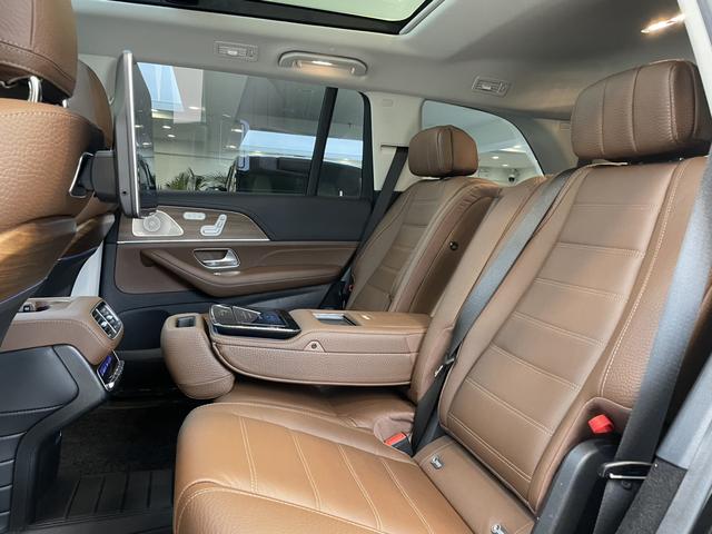 Mercedes-Benz GLS 2024 thumb 11