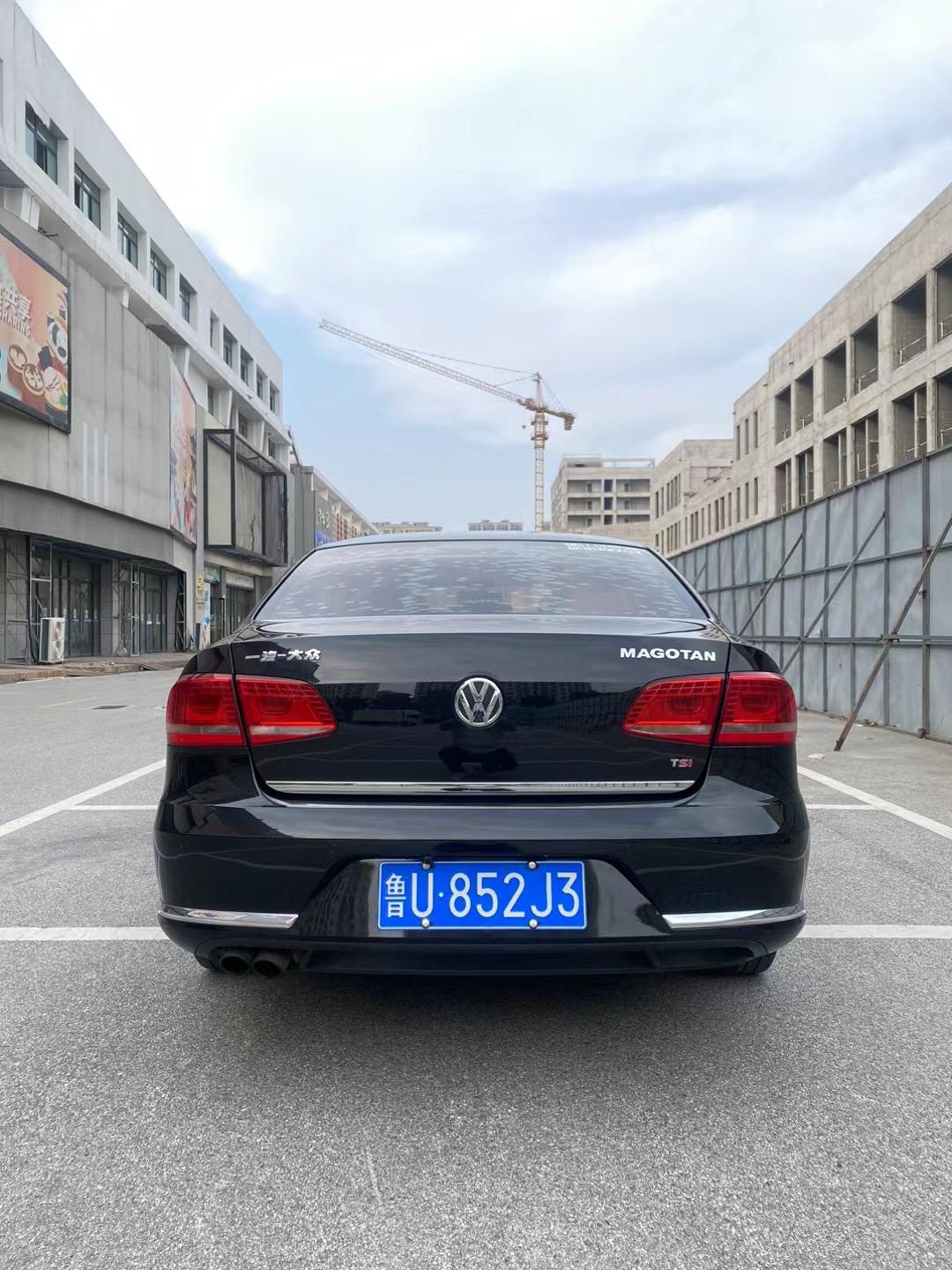 Volkswagen Magotan 2012 thumb 3