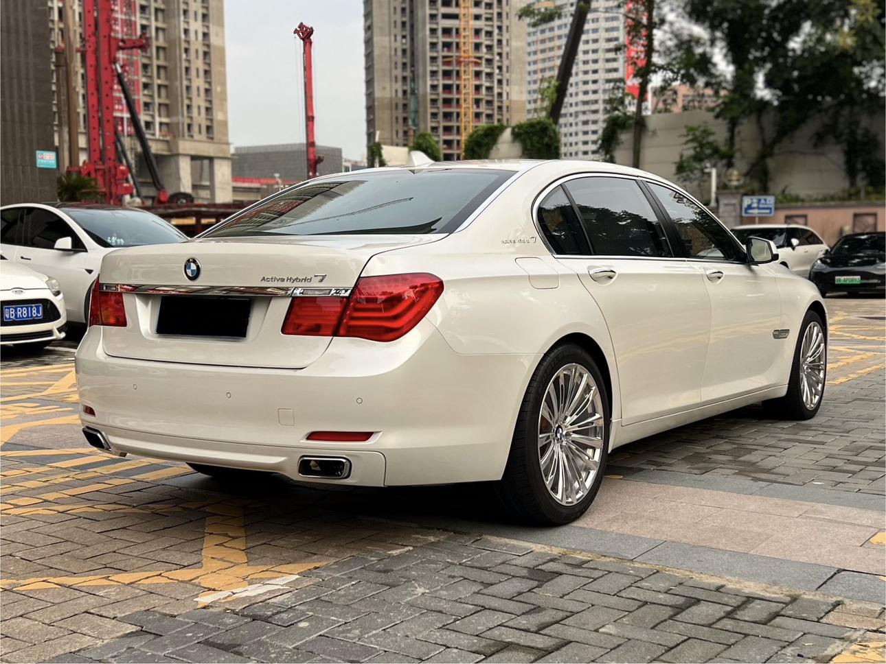 BMW 7 серии 2013 thumb 4