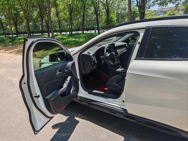 Mercedes-Benz GLA 2019 thumb 7