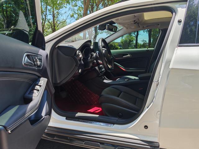 Mercedes-Benz GLA 2019 thumb 8