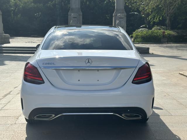 Mercedes-Benz C-Class 2019 thumb 7