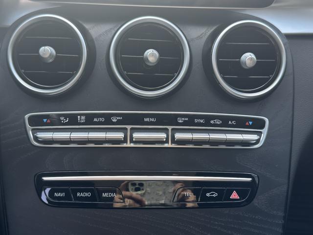Mercedes-Benz C-Class 2019 thumb 12