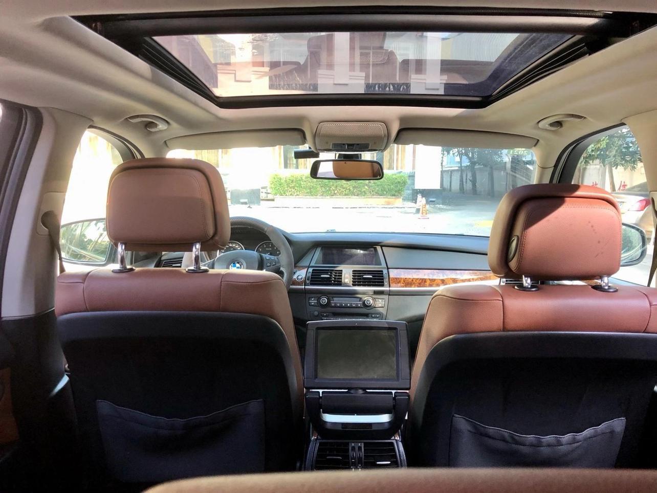 BMW X5 2012 thumb 9