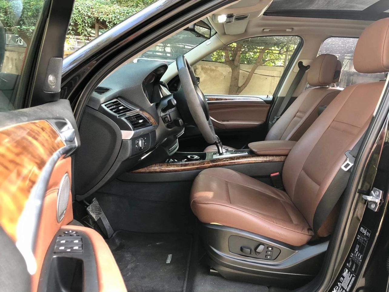BMW X5 2012 thumb 10