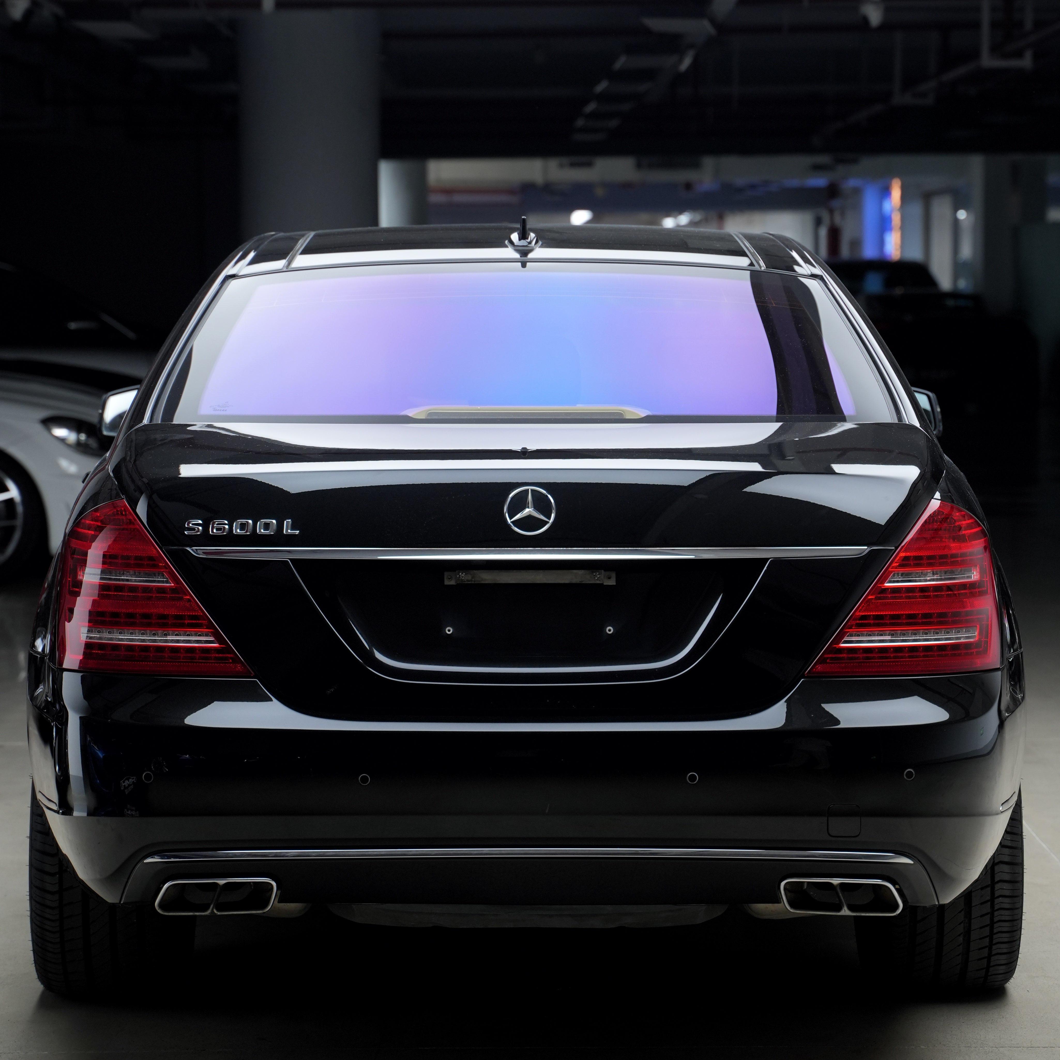 Mercedes-Benz S-Class 2011 thumb 2