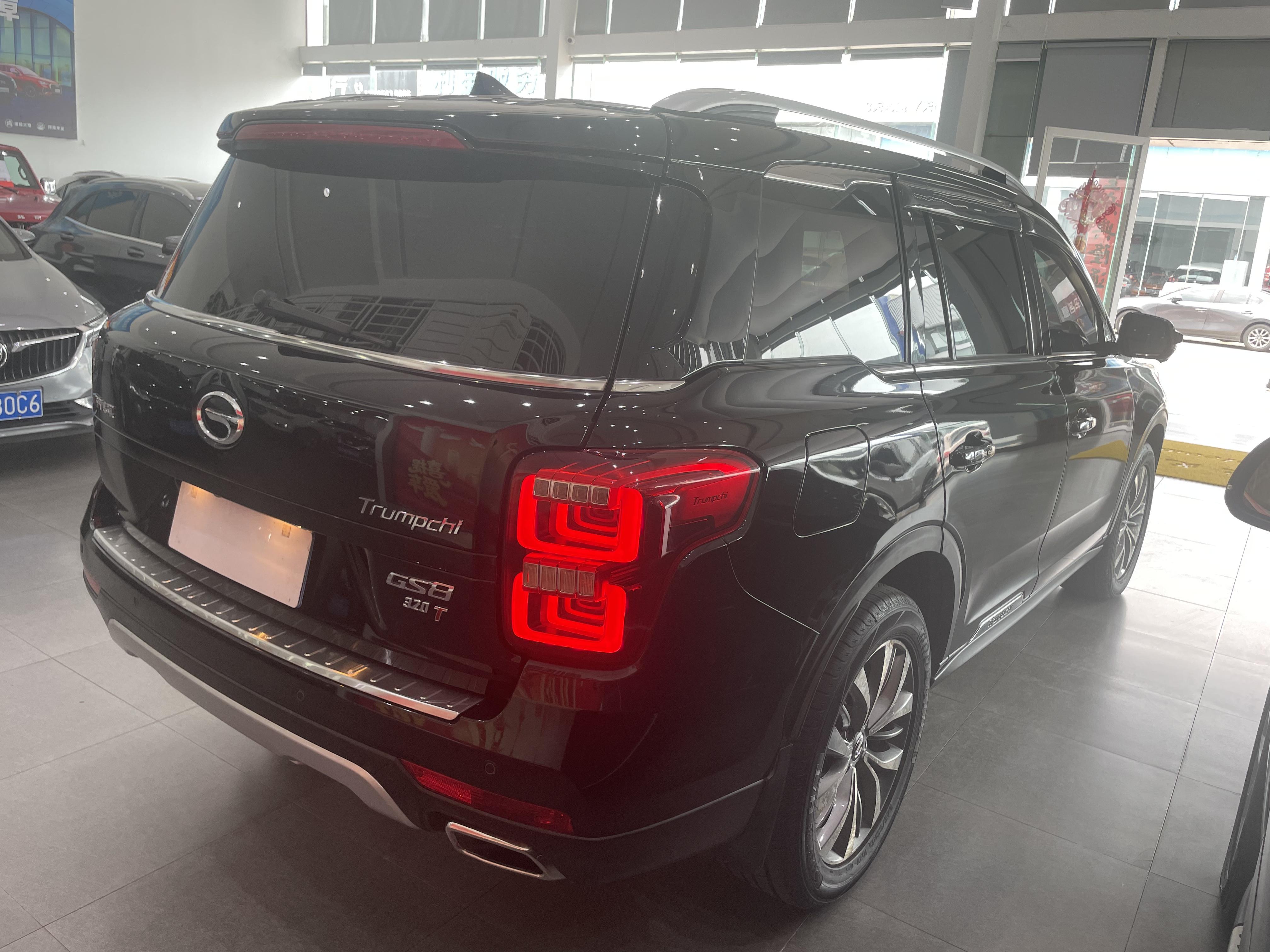 GAC GS8 2017 thumb 5