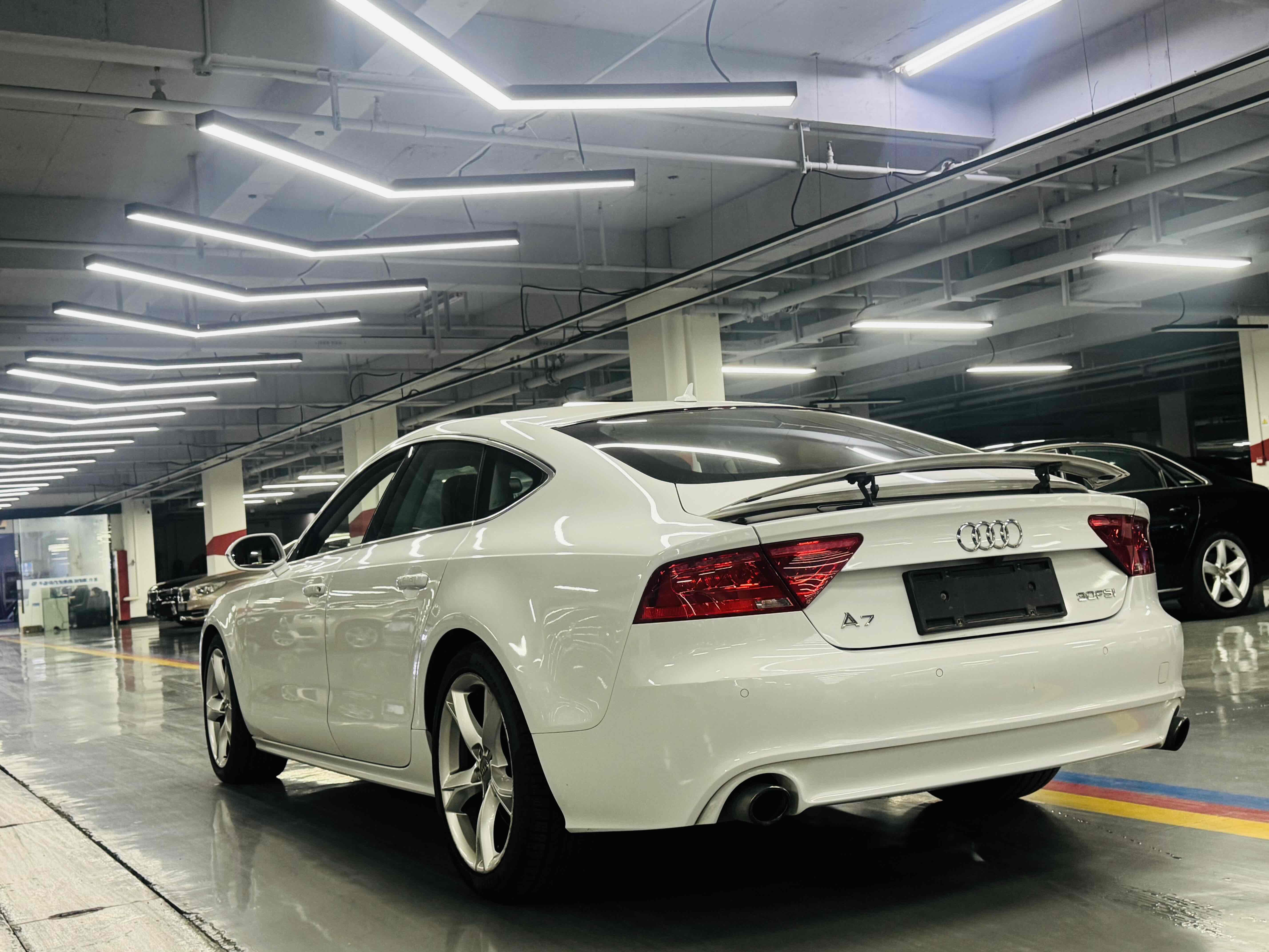 Audi A7 2015 thumb 2