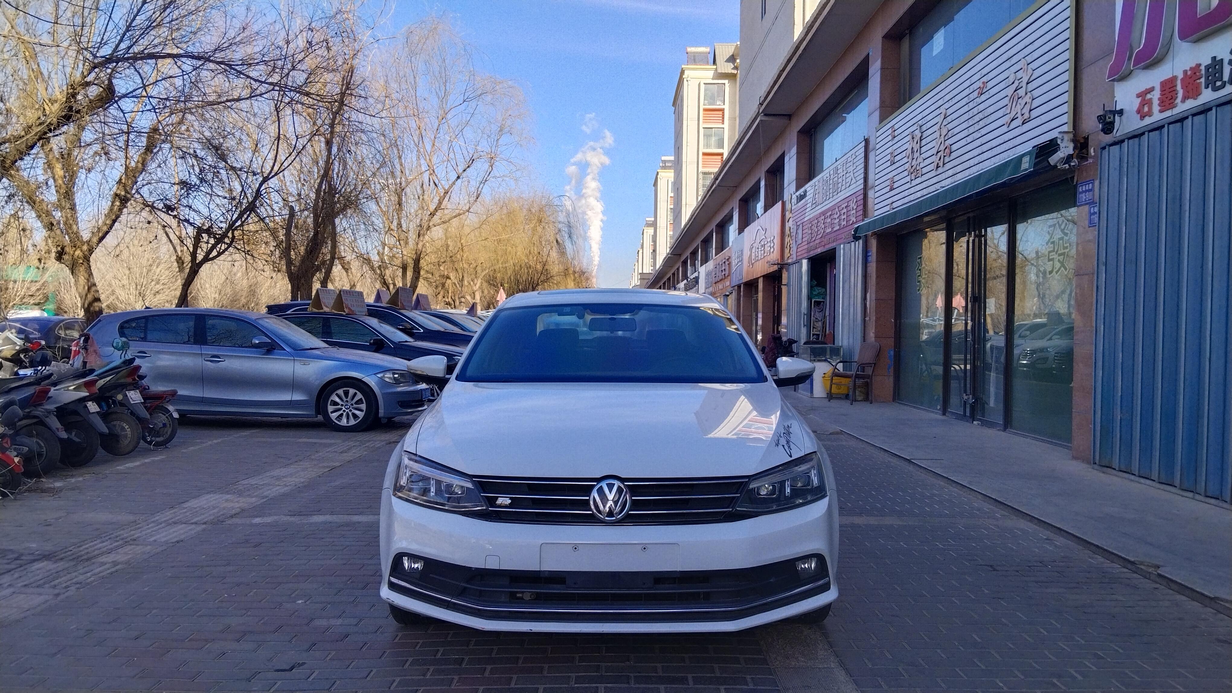 Volkswagen Sagitar 2018 thumb 9
