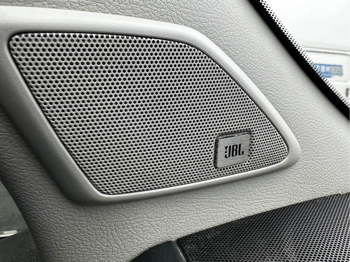 Toyota Land Cruiser Prado 2017 thumb 6