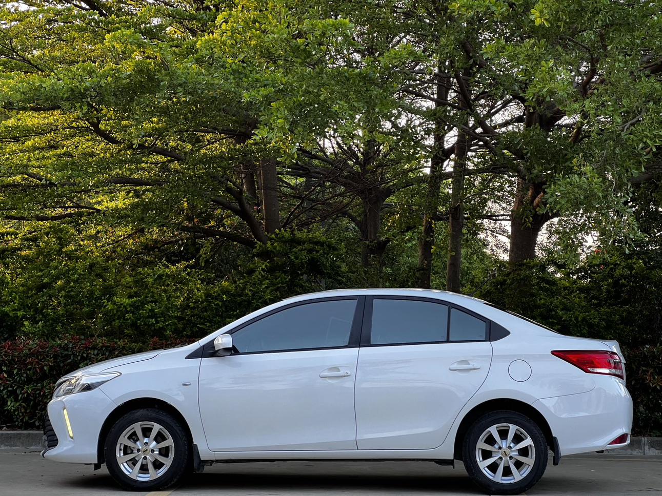 Toyota Vios 2019 thumb 2