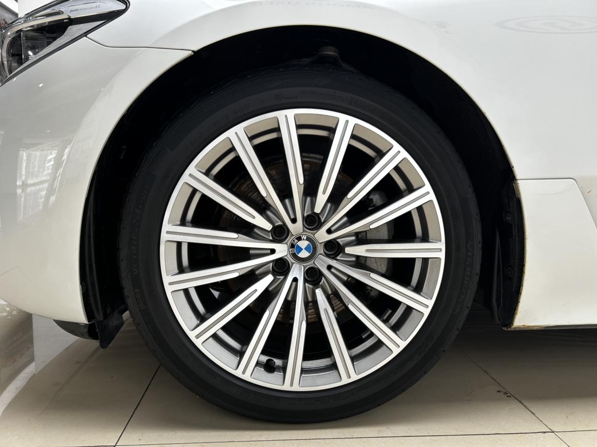 BMW 6 серии 2019 thumb 8