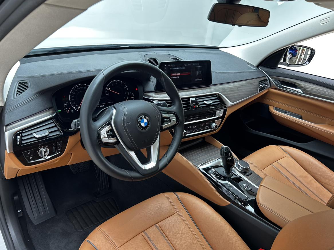 BMW 6 серии 2019 thumb 10