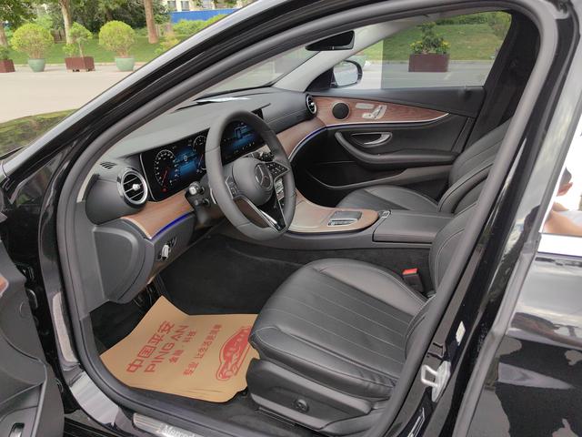 Mercedes-Benz E-Class 2021 thumb 4