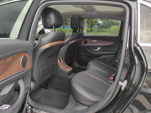Mercedes-Benz E-Class 2021 thumb 7