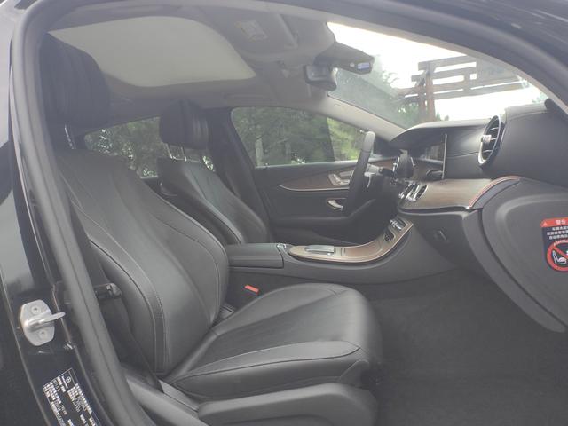 Mercedes-Benz E-Class 2021 thumb 9