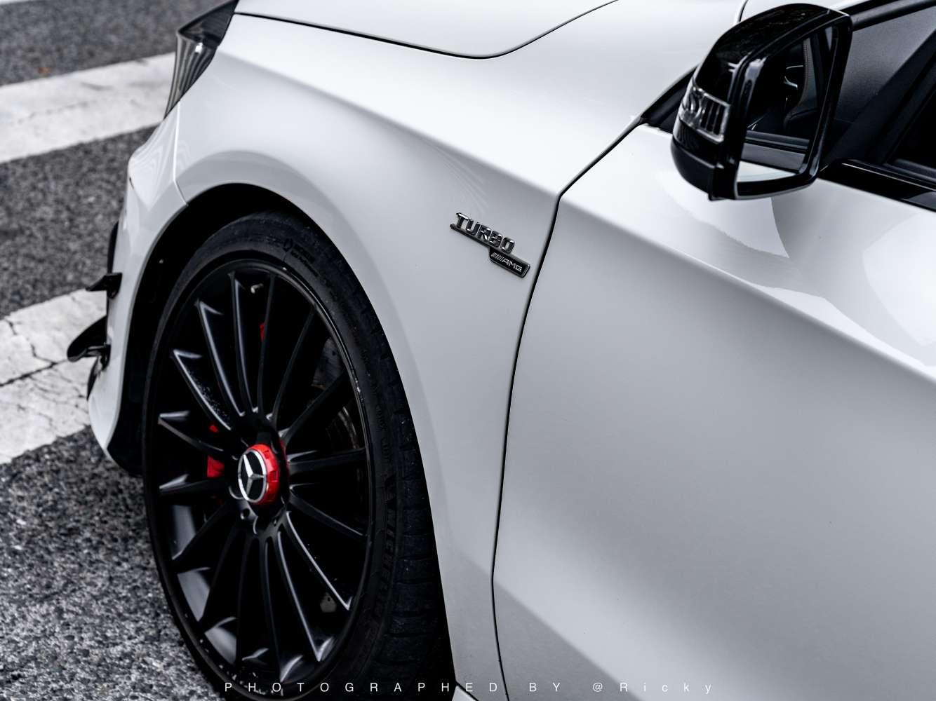 Mercedes-Benz A-Class 2015 thumb 2