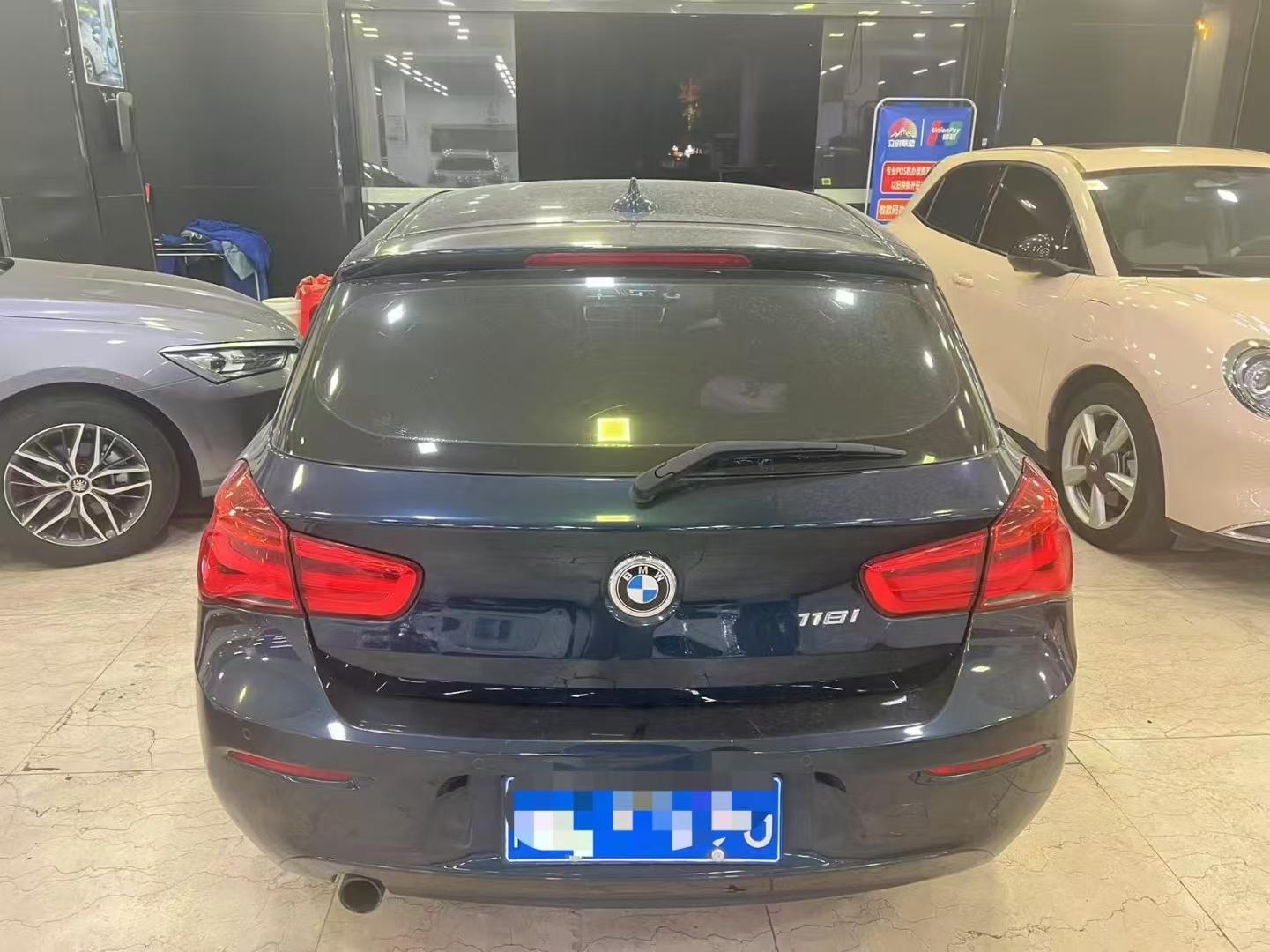 BMW 1 серии 2017 thumb 12