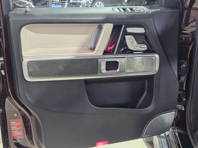 Mercedes-Benz G-Class 2019 thumb 4