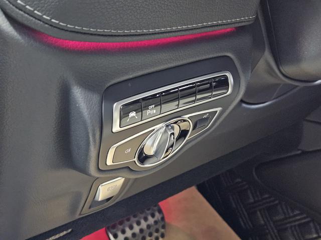 Mercedes-Benz G-Class 2019 thumb 10