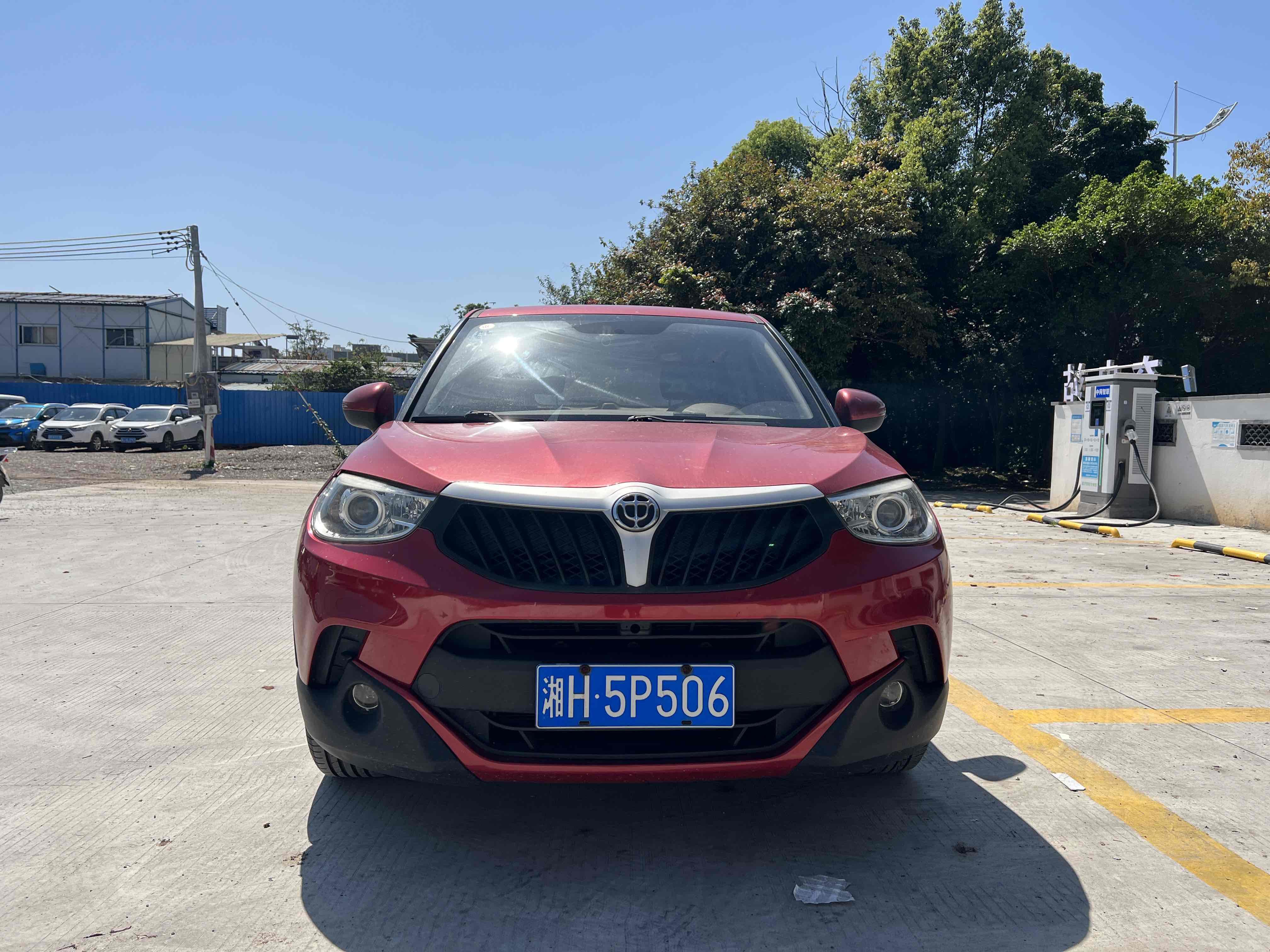 Brilliance V3 2017 thumb 9