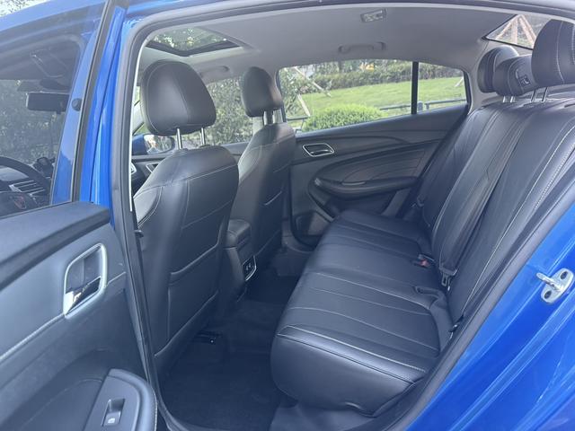 Roewe i5 2020 thumb 7