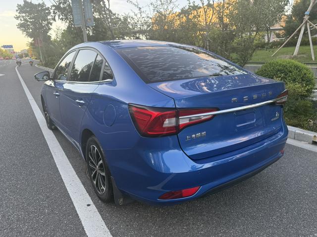 Roewe i5 2020 thumb 8