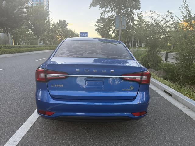 Roewe i5 2020 thumb 9