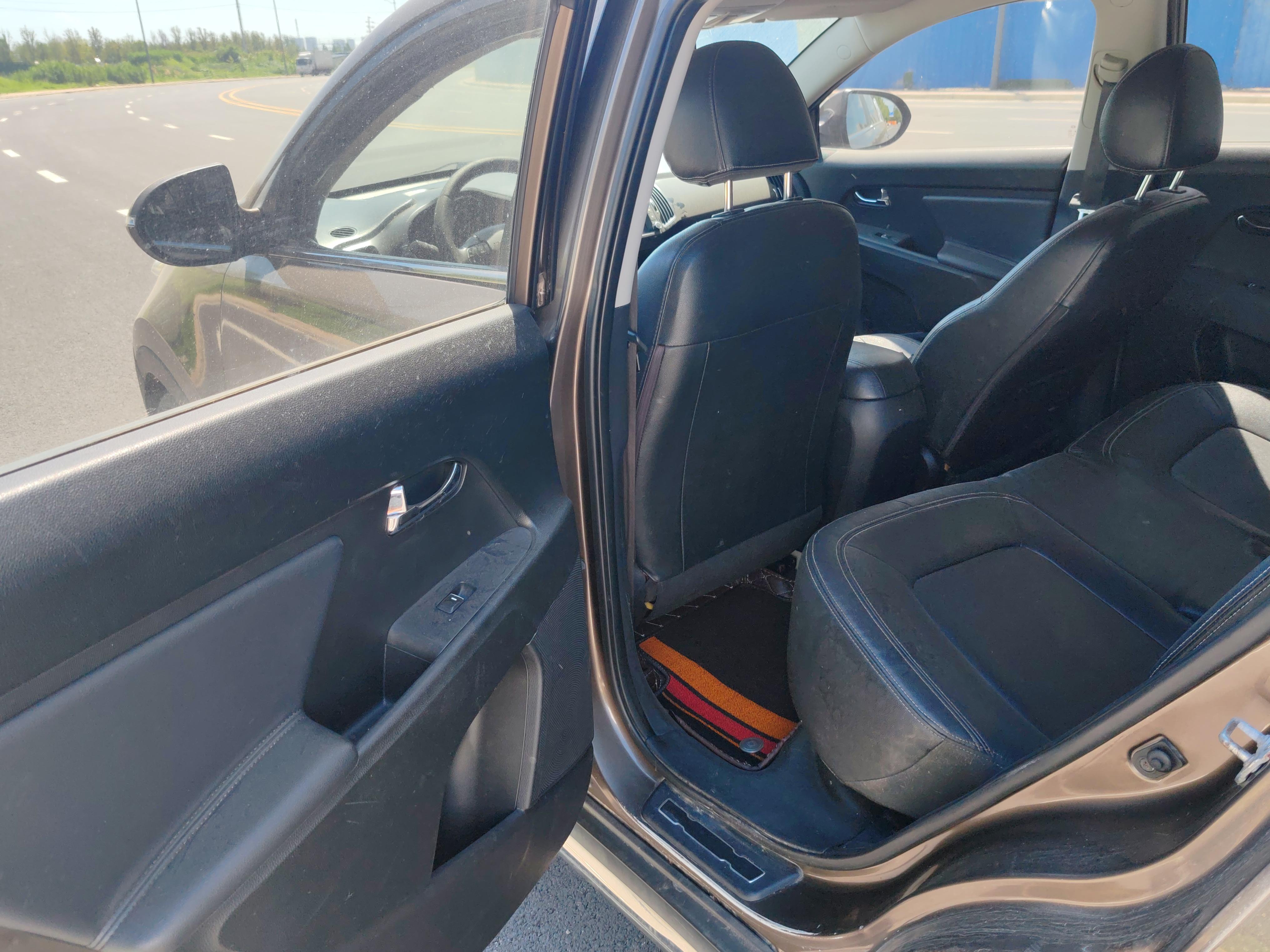 Kia Sportage 2013 thumb 6