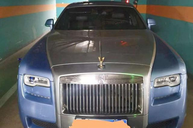 Rolls-Royce Ghost 2013 thumb 4