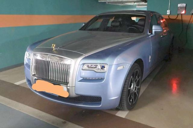Rolls-Royce Ghost 2013 thumb 8