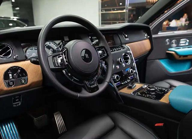 Rolls-Royce Cullinan 2019 thumb 10