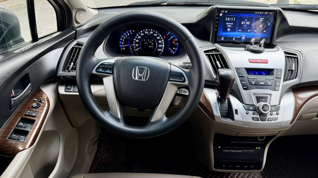 Honda Odyssey 2014 thumb 5
