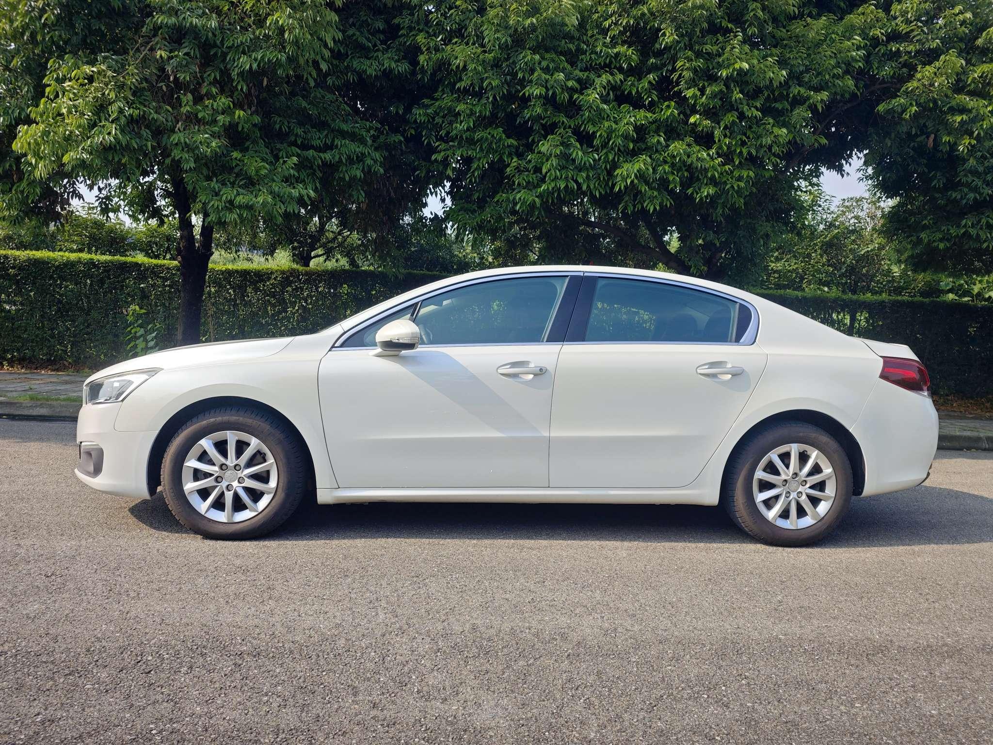 Peugeot 508 2016 thumb 2