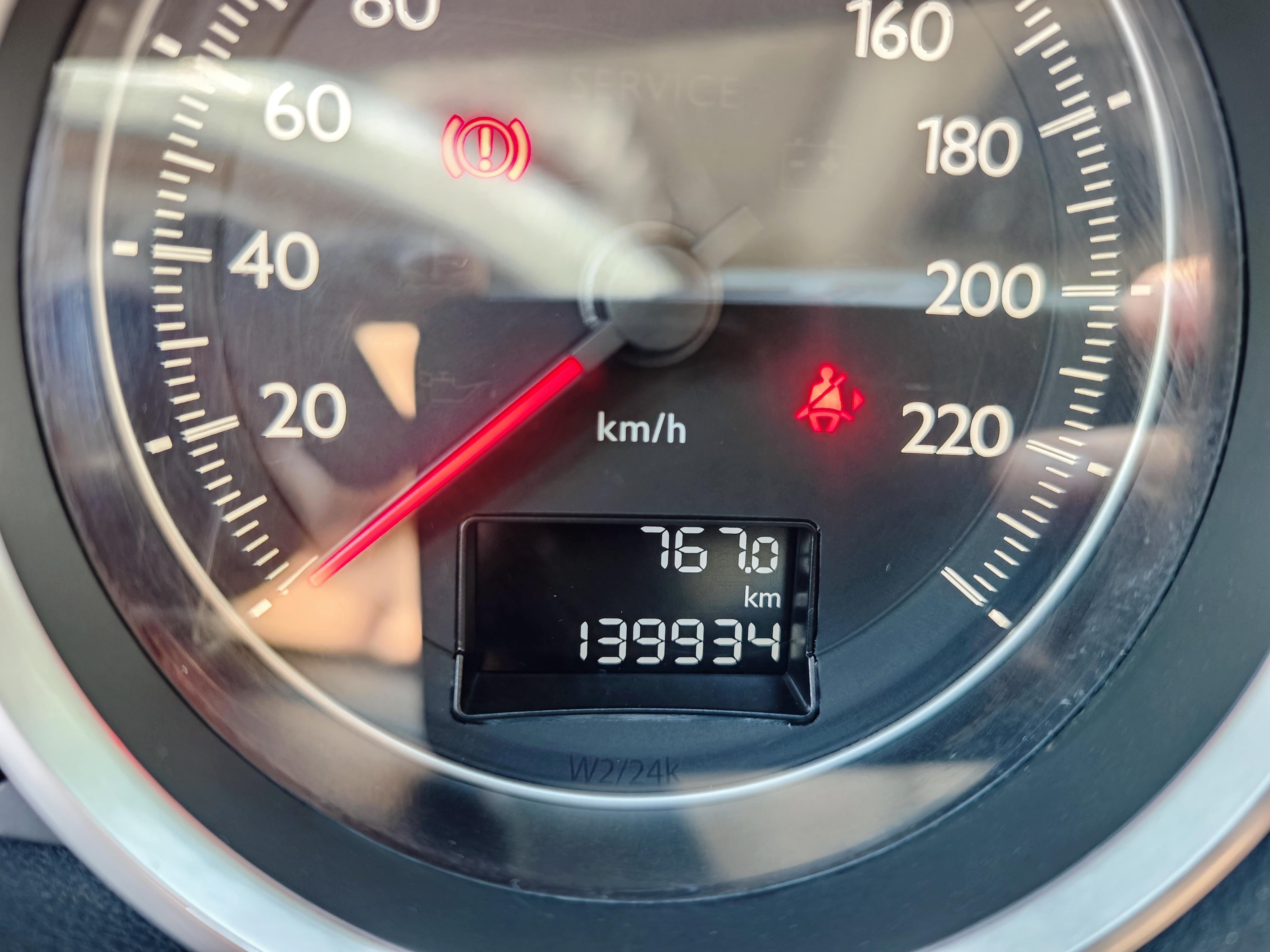 Peugeot 508 2016 thumb 9