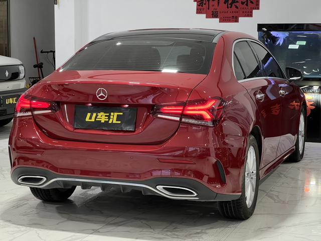 Mercedes-Benz A-Class 2022 thumb 4
