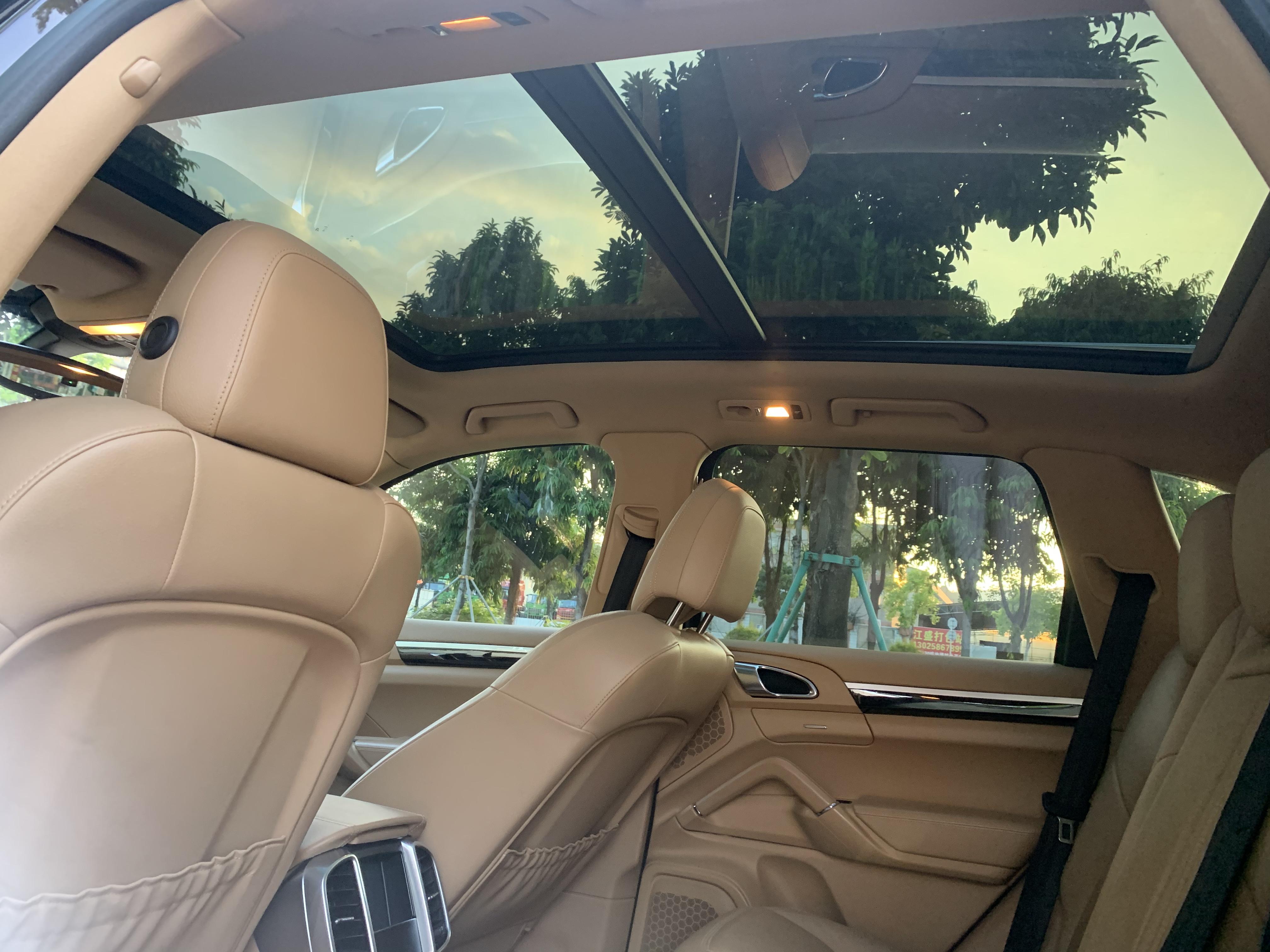Porsche Cayenne 2016 thumb 5