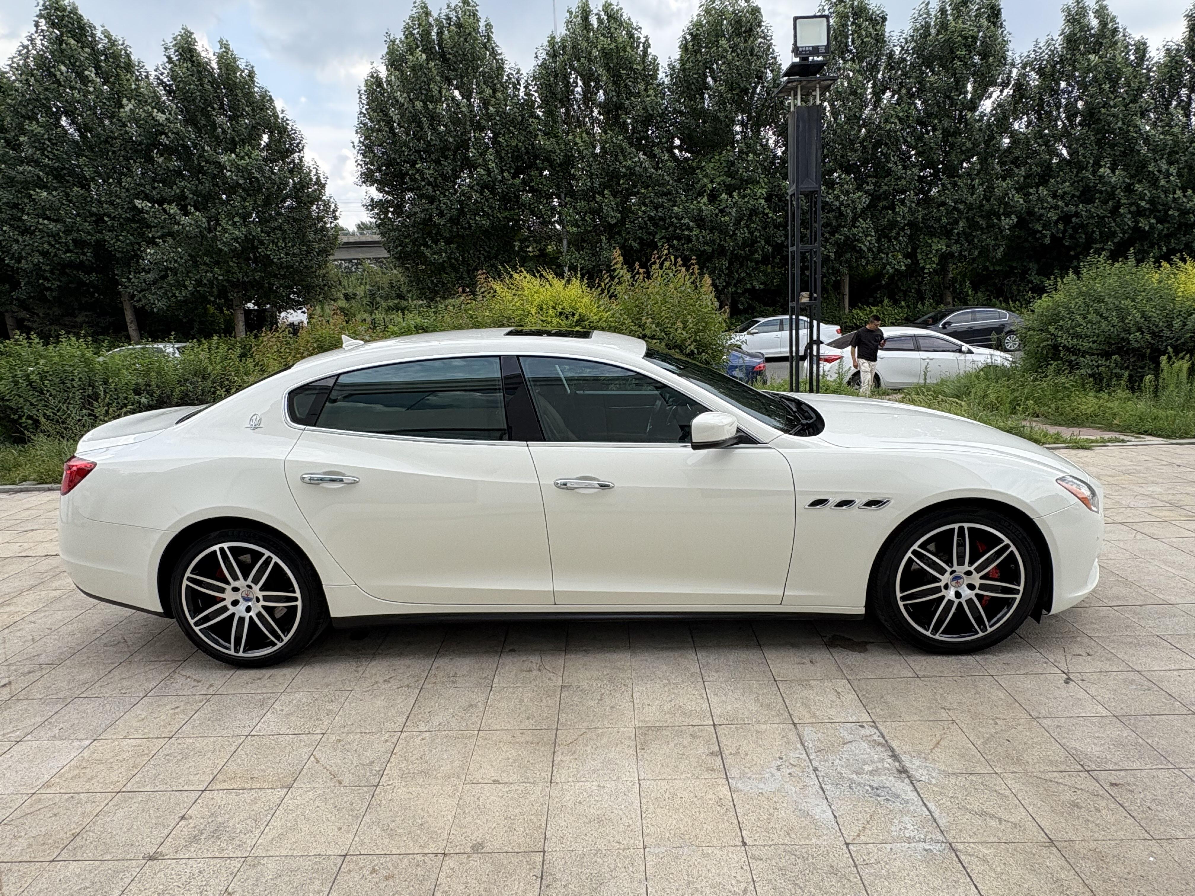Maserati Ghibli 2015 thumb 5