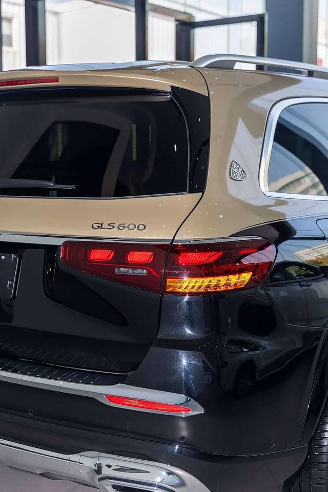 Mercedes-Benz GLS 2025 thumb 9