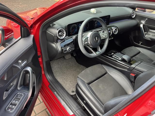 Mercedes-Benz A-Class 2020 thumb 2
